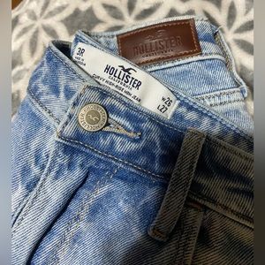 Hollister Mom Jeans